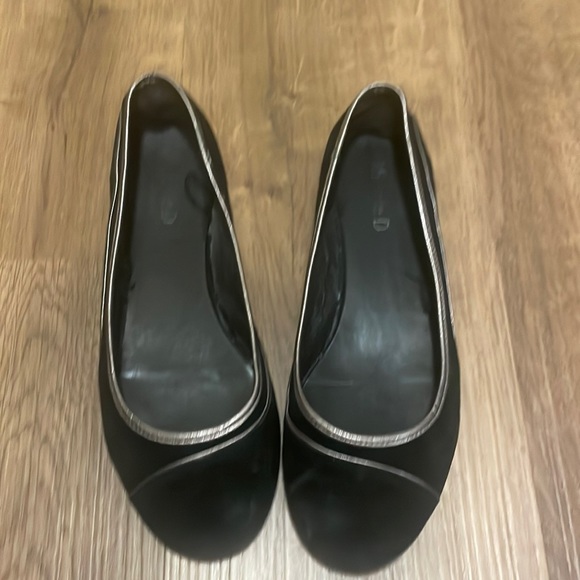 Michelle D Shoes Michelle D Black Flats Poshmark